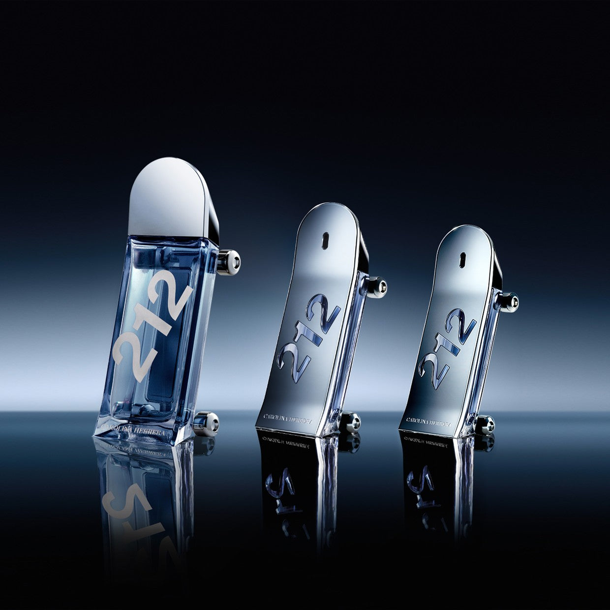 212 Heroes 150ml light perfume bottle with sleek, modern design, ideal for fresh and youthful everyday wear-5